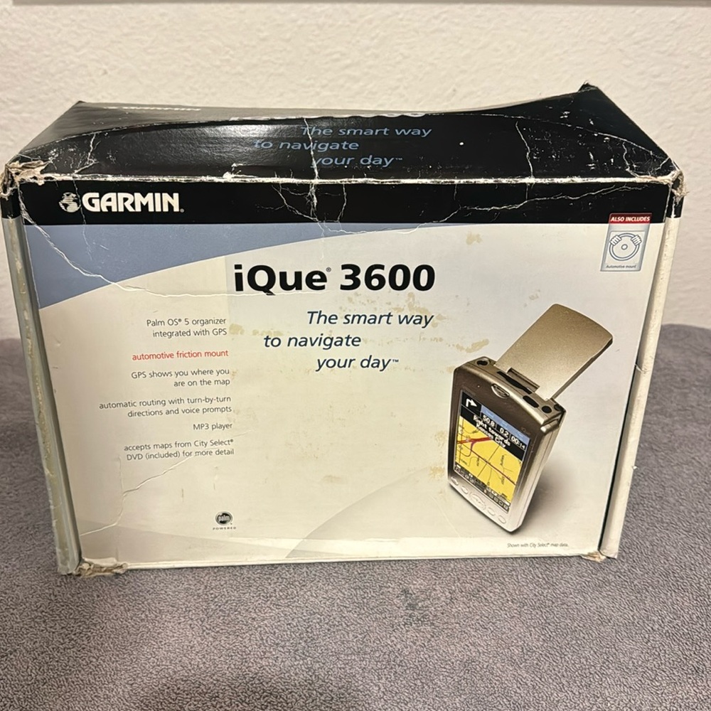 Garmin ique 3600 gps. 3 individual complete sets. Charger, stand, and gps itself